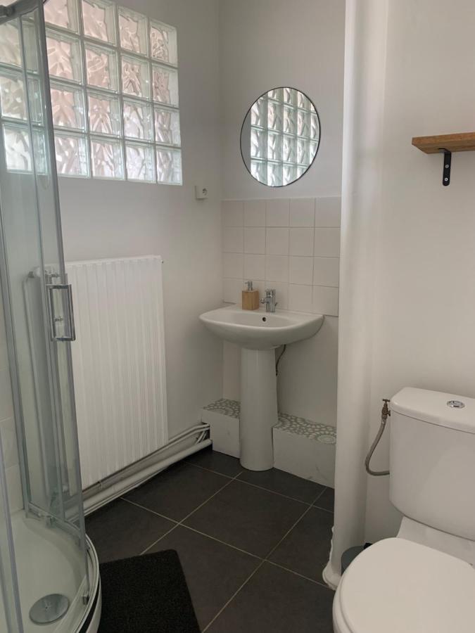 Ferienwohnung Le Logis De La Marina Calais Exterior foto